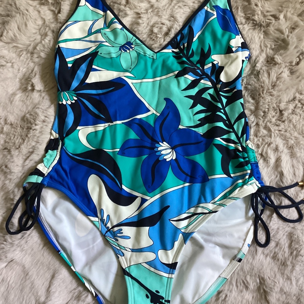 Women’s One Piece Swimsuit